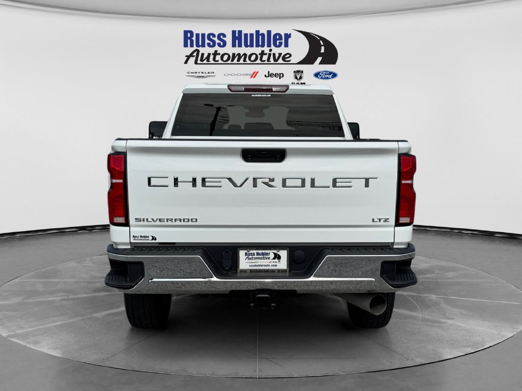 Used 2024 Chevrolet Silverado 2500 LTZ AWD/4WD image 4