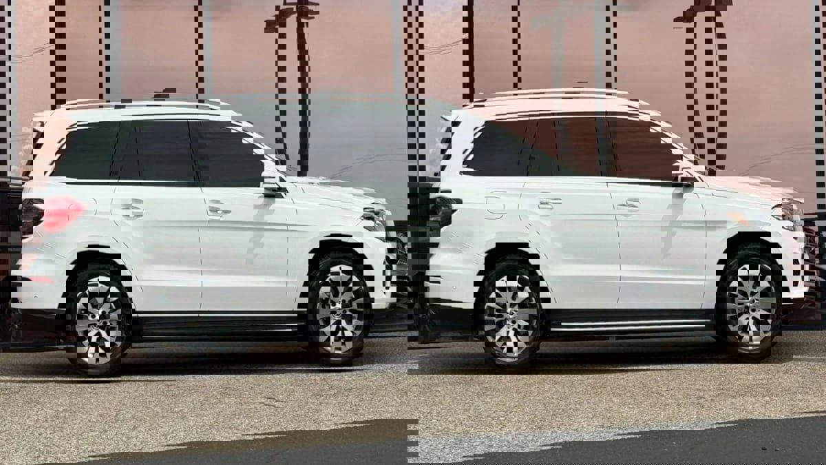 Used 2019 Mercedes-Benz GLS 450 4MATIC image 21