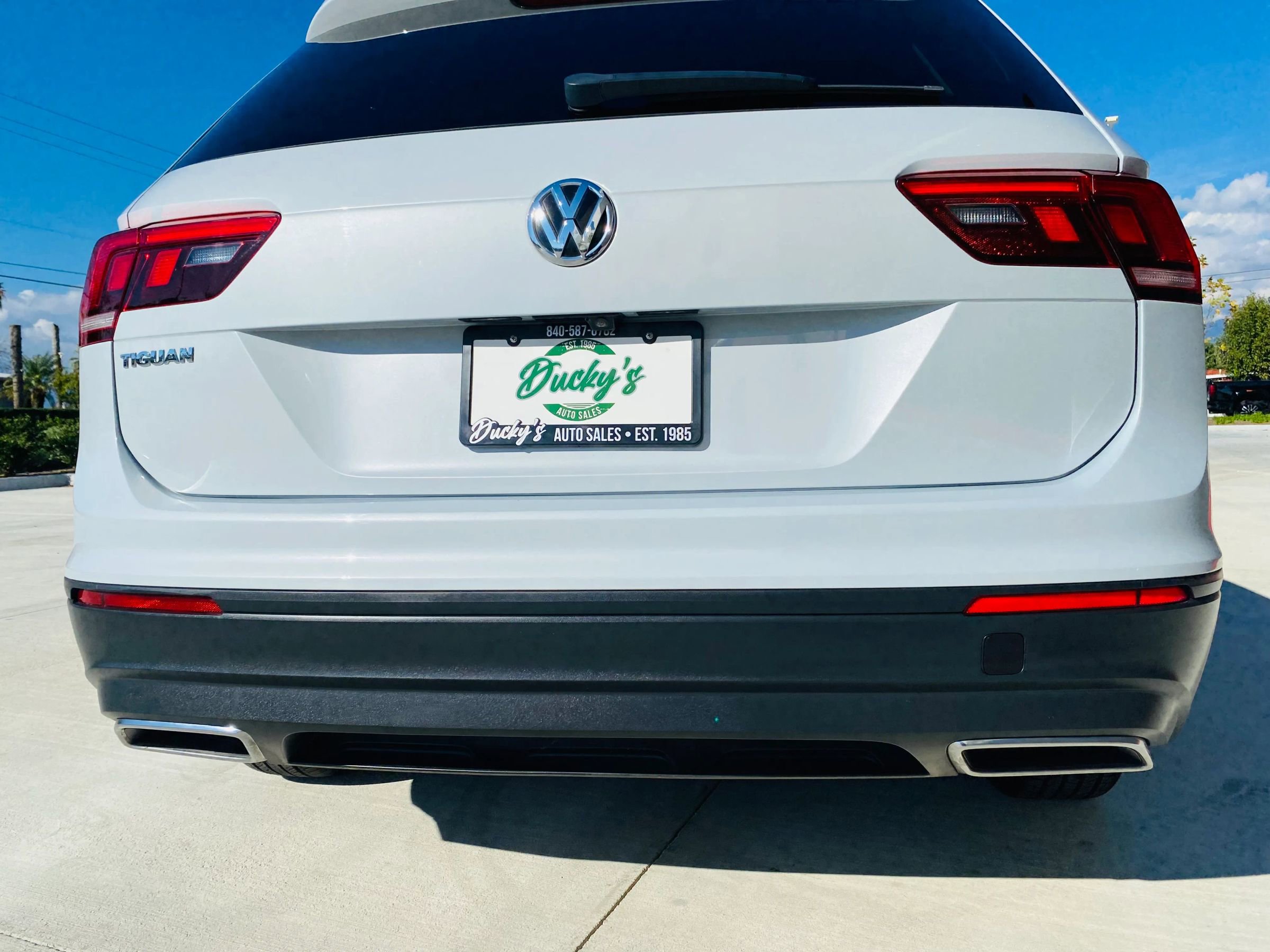 Used 2019 Volkswagen Tiguan S image 4