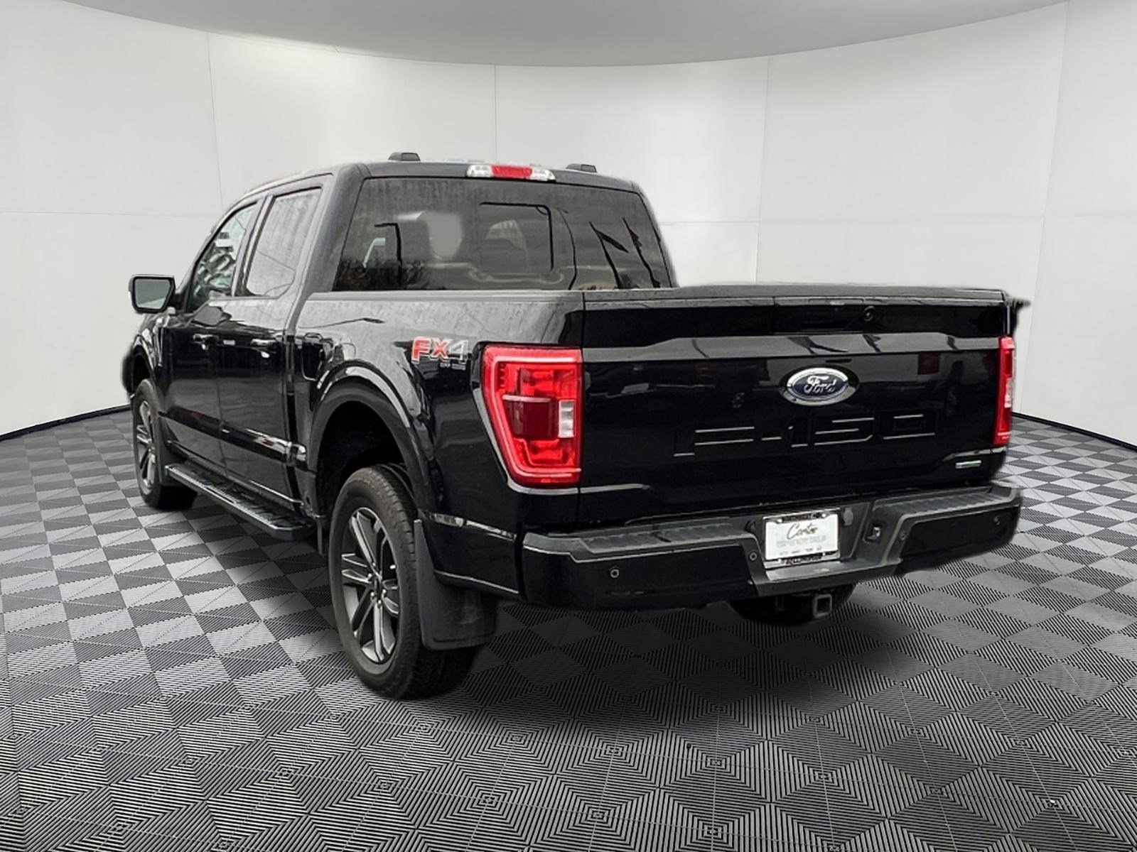 Used 2023 Ford F150 XLT w/ Equipment Group 302A High image 4