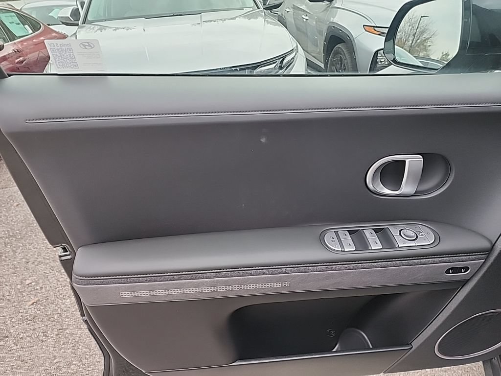 New 2024 Hyundai Ioniq 5 Limited AWD/4WD image 18