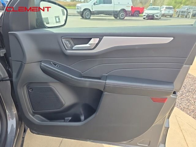 New 2025 Ford Escape Platinum w/ Premium Technology Package image 34