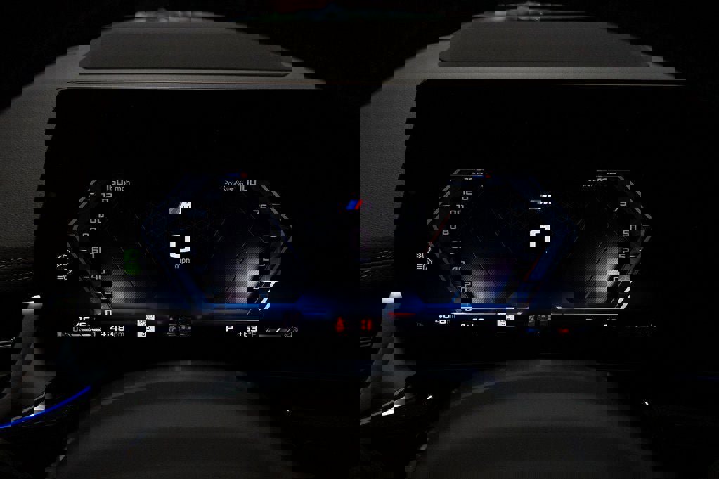 Used 2025 BMW X1 M35i w/ Premium Package image 33