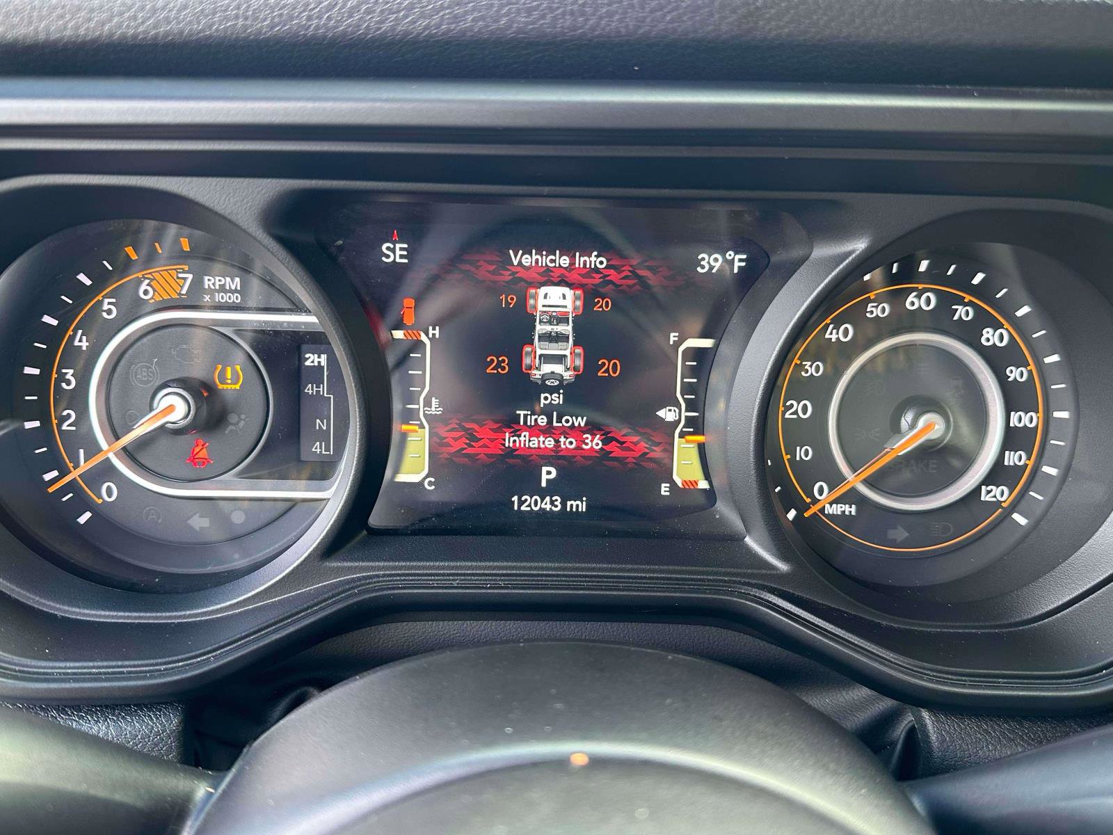 Used 2024 Jeep Wrangler Unlimited Sport image 21