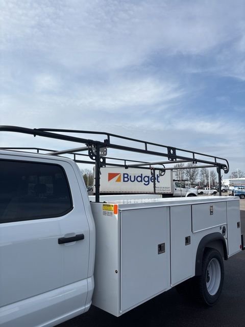 New 2026 Ford F550 4x4 Crew Cab image 30