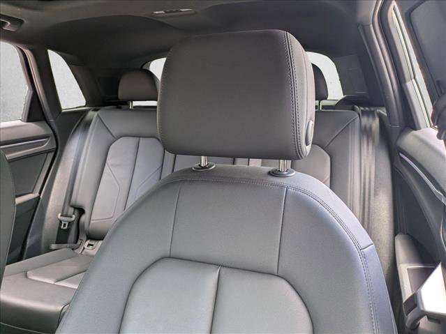 Used 2024 Audi Q3 2.0T Premium Plus w/ Premium Plus Package AWD/4WD image 13