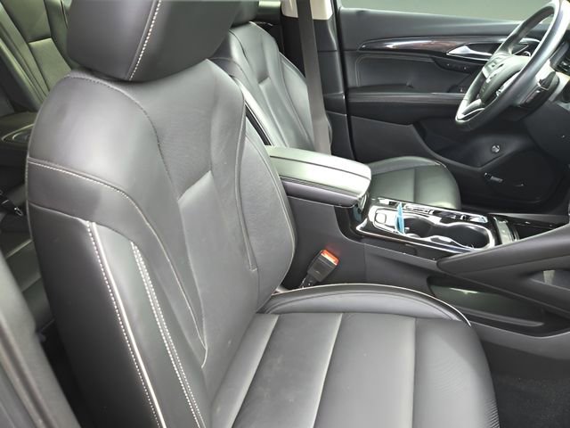 Used 2021 Buick Envision Essence w/ Technology Package I image 36