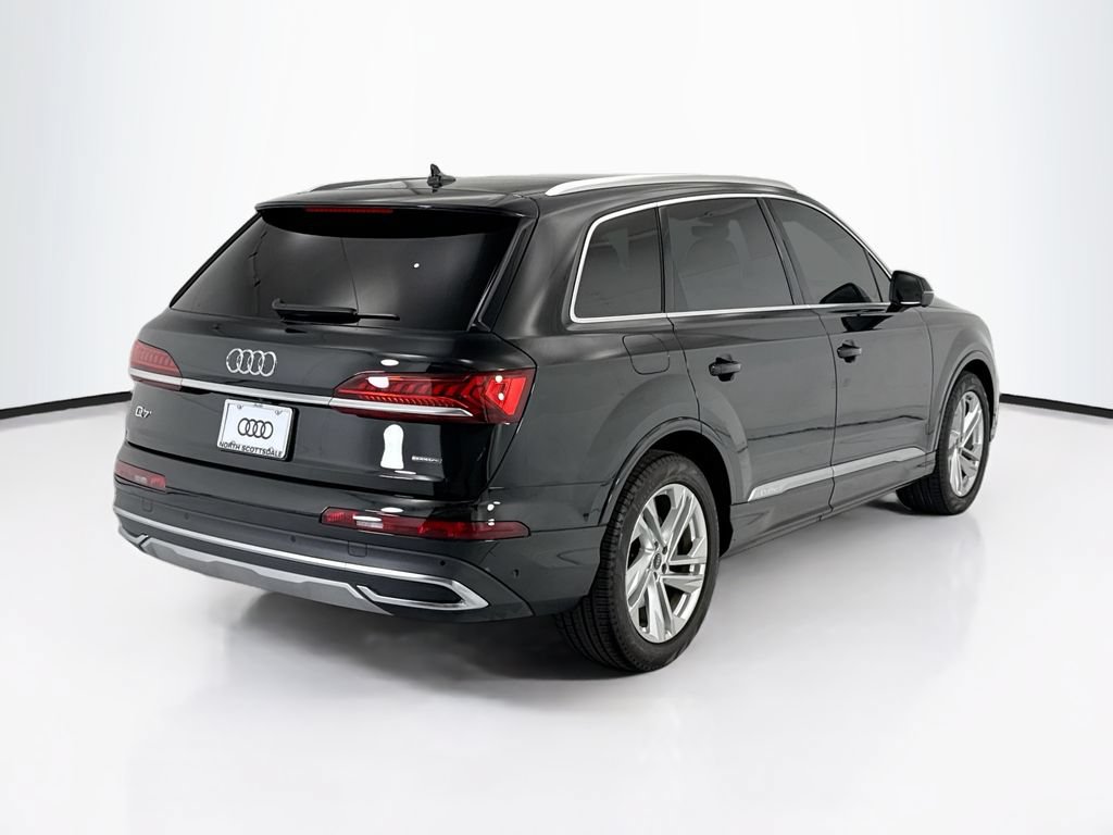 Certified 2023 Audi Q7 3.0T Prestige AWD/4WD image 5
