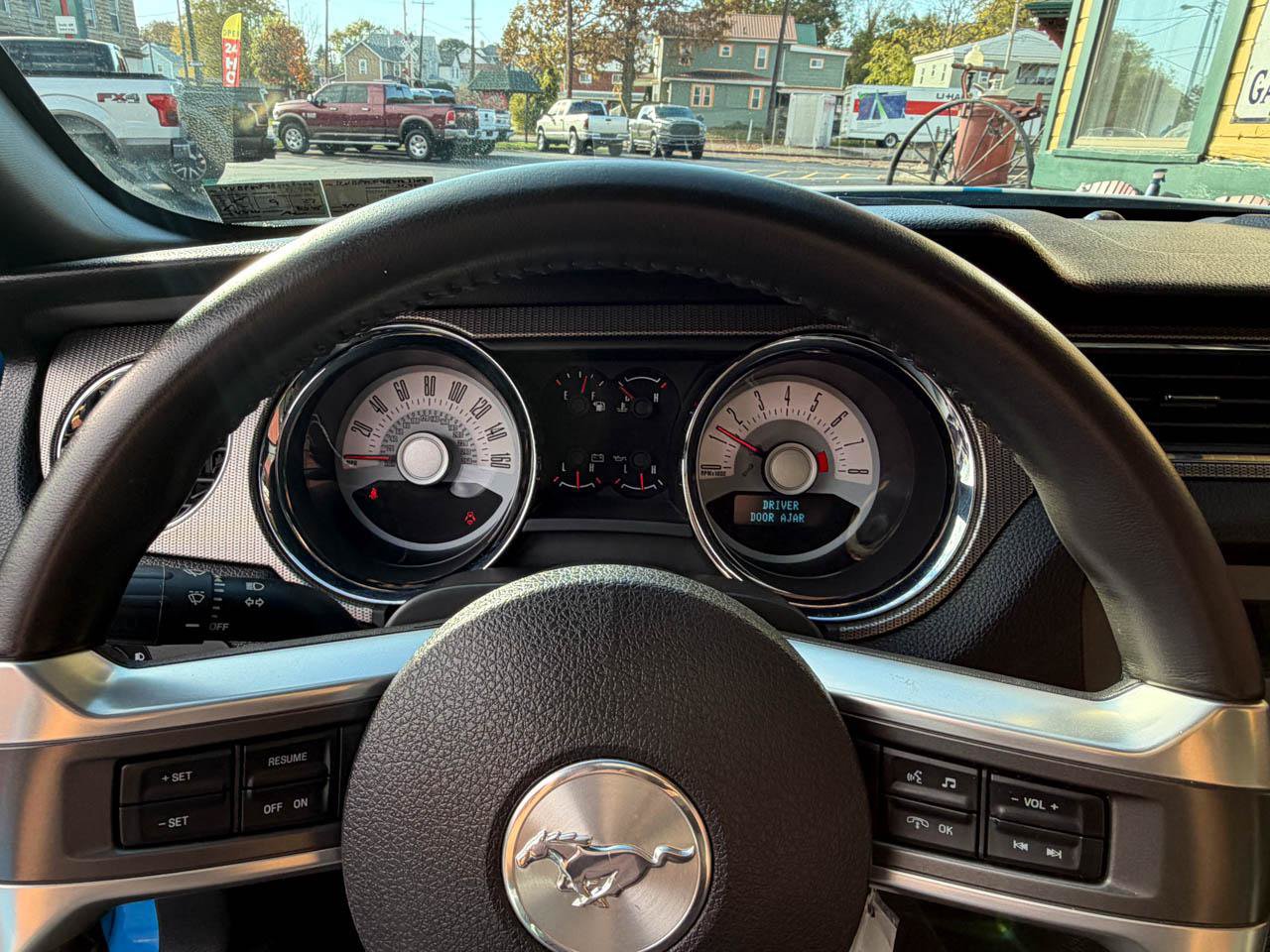 Used 2011 Ford Mustang GT Premium w/ 401A Rapid Spec Order Code RWD image 23