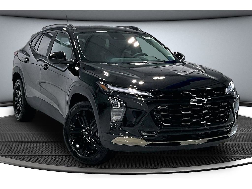 New 2026 Chevrolet Trax ACTIV w/ Driver Confidence Package FWD image 2