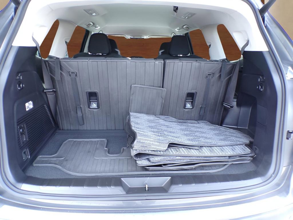 Used 2022 Subaru Ascent Premium w/ Convenience Package image 11