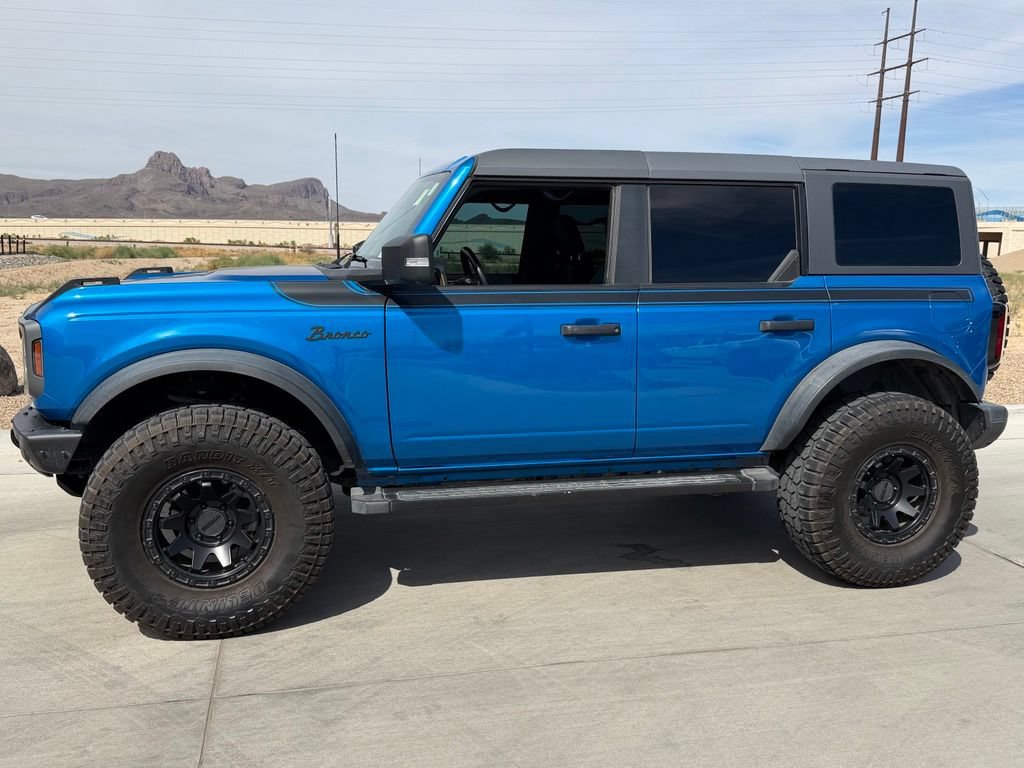Used 2021 Ford Bronco Badlands AWD/4WD image 3