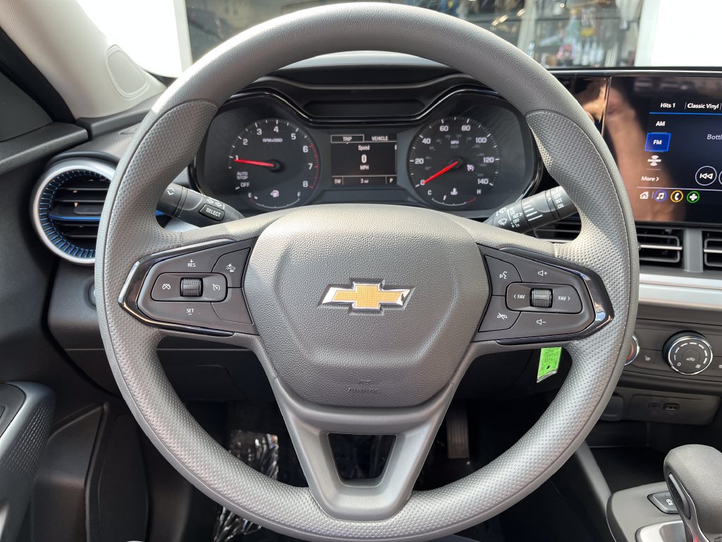 New 2026 Chevrolet Trax LS w/ LS Convenience Package FWD image 14