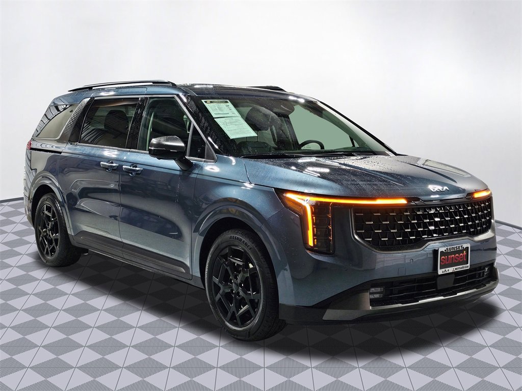 Used 2025 Kia Carnival SX Prestige