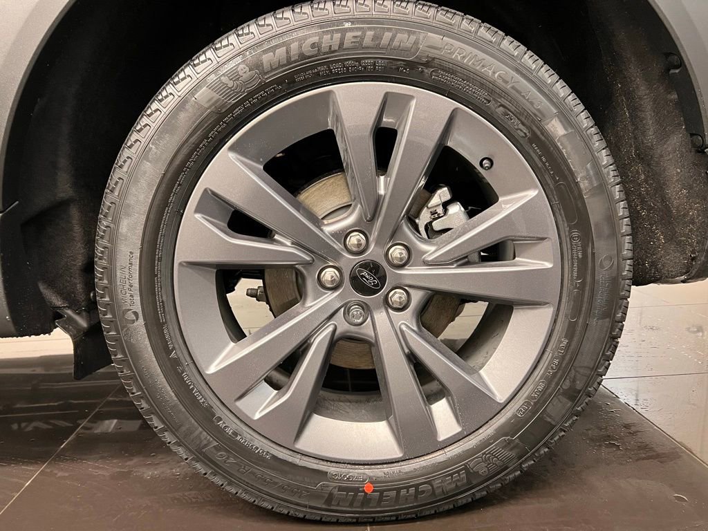 New 2026 Ford Explorer Active w/ Active Comfort Package AWD/4WD image 8