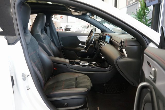 Used 2020 Mercedes-Benz CLA 250 4MATIC image 48