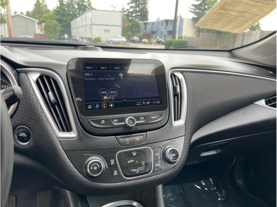 Used 2022 Chevrolet Malibu LS w/ Driver Confidence Package II image 8