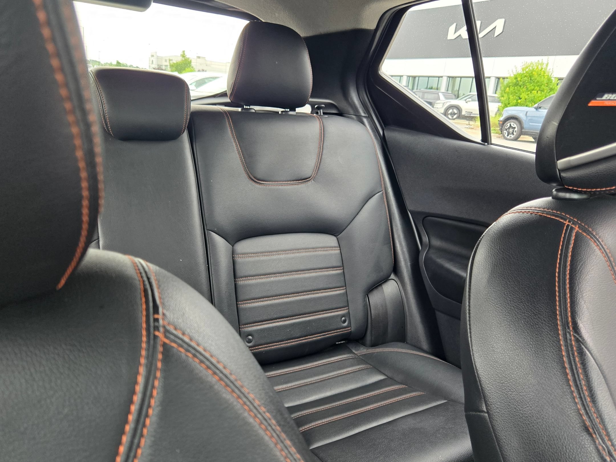 Used 2019 Nissan Kicks SR w/ SR Premium Package FWD image 14