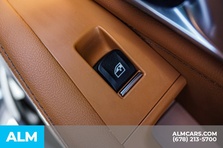 Used 2023 BMW X5 M50i RWD image 59