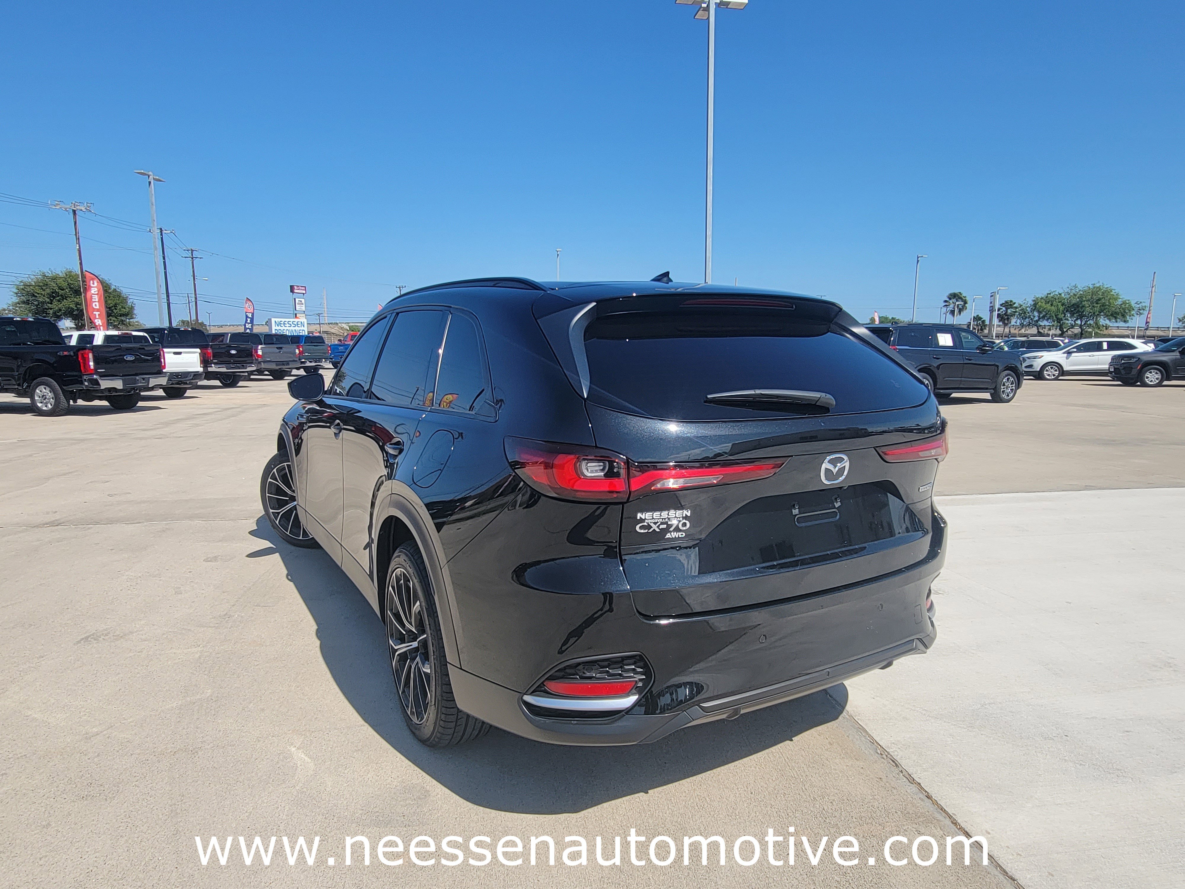 Used 2025 MAZDA CX-70 Plug-In Hybrid w/ Premium Pkg AWD/4WD image 5