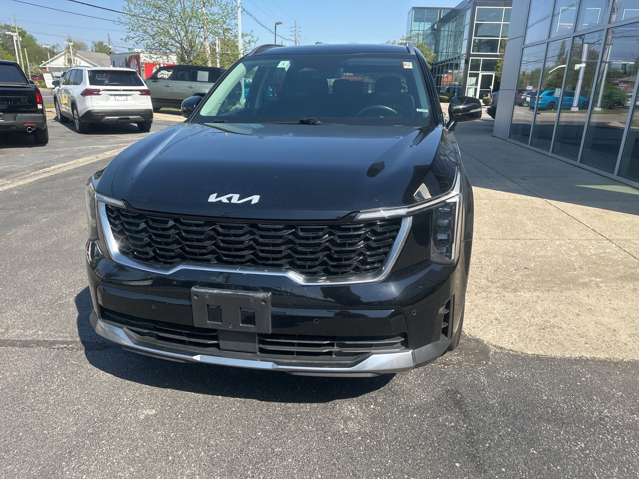 Used 2024 Kia Sorento S image 10