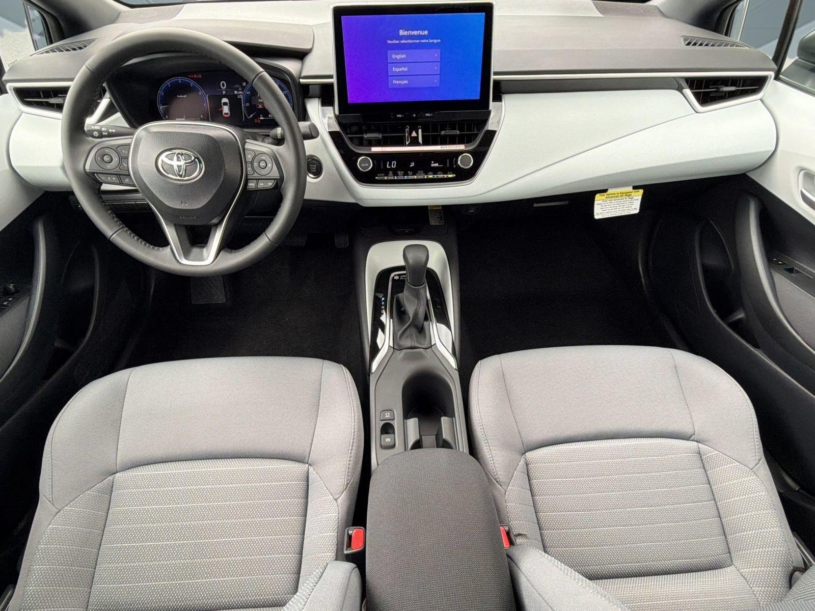 Used 2026 Toyota Corolla SE w/ SE Package FWD image 16