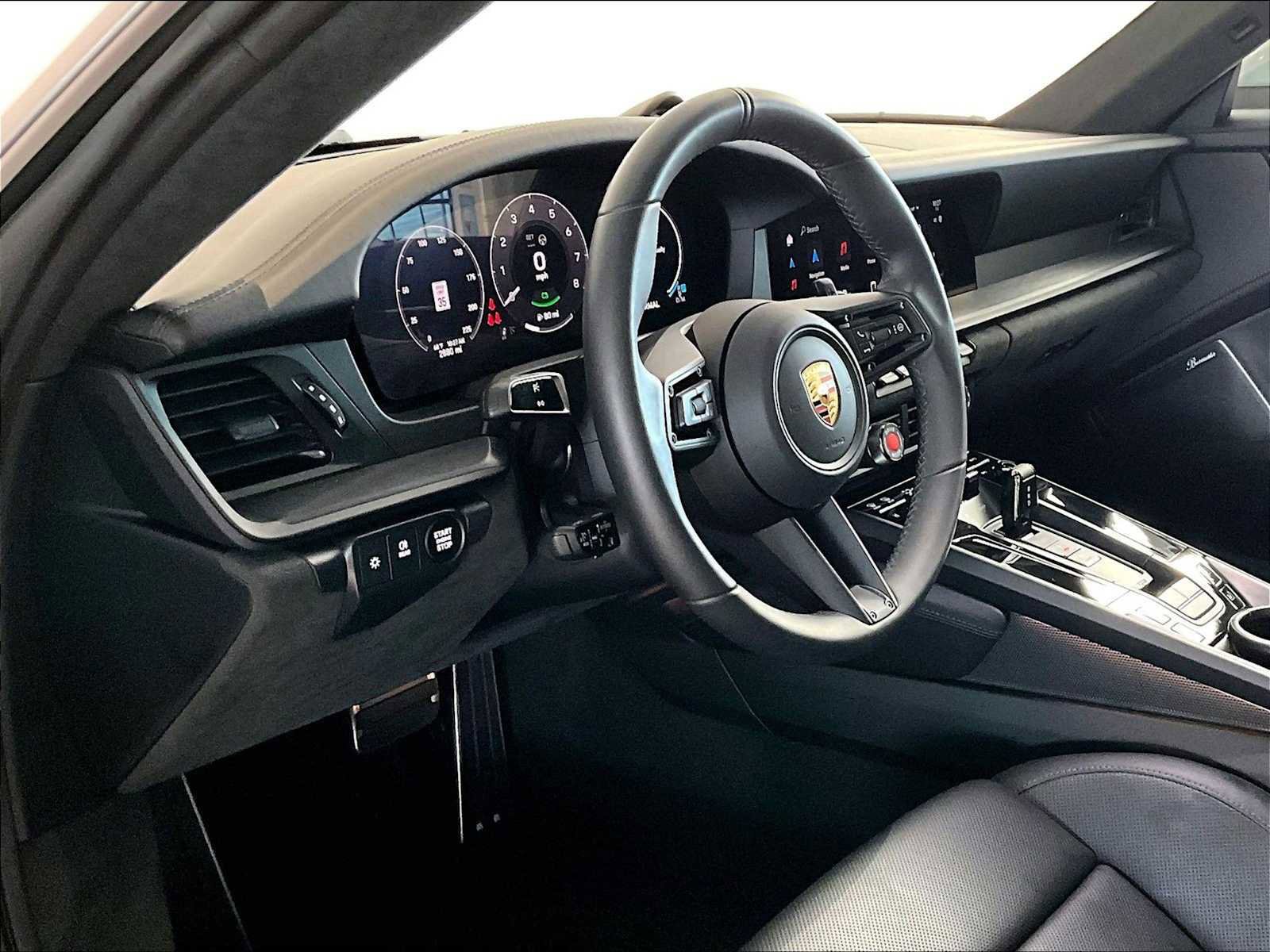 Used 2025 Porsche 911 Carrera 4 GTS image 7