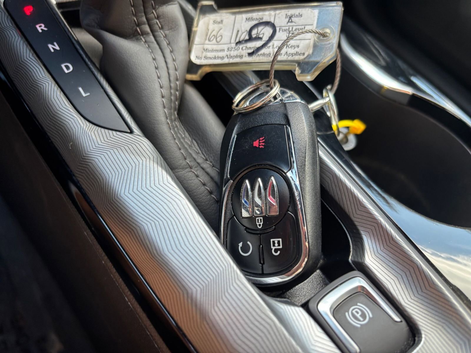 Used 2025 Buick Envista Sport Touring image 22