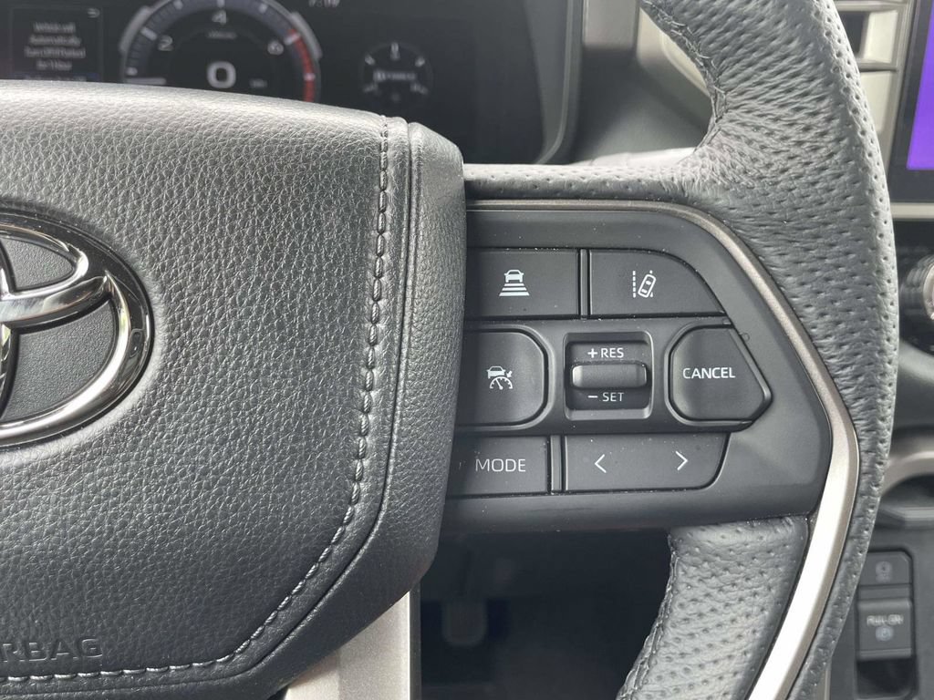 New 2026 Toyota Tundra Limited AWD/4WD image 33