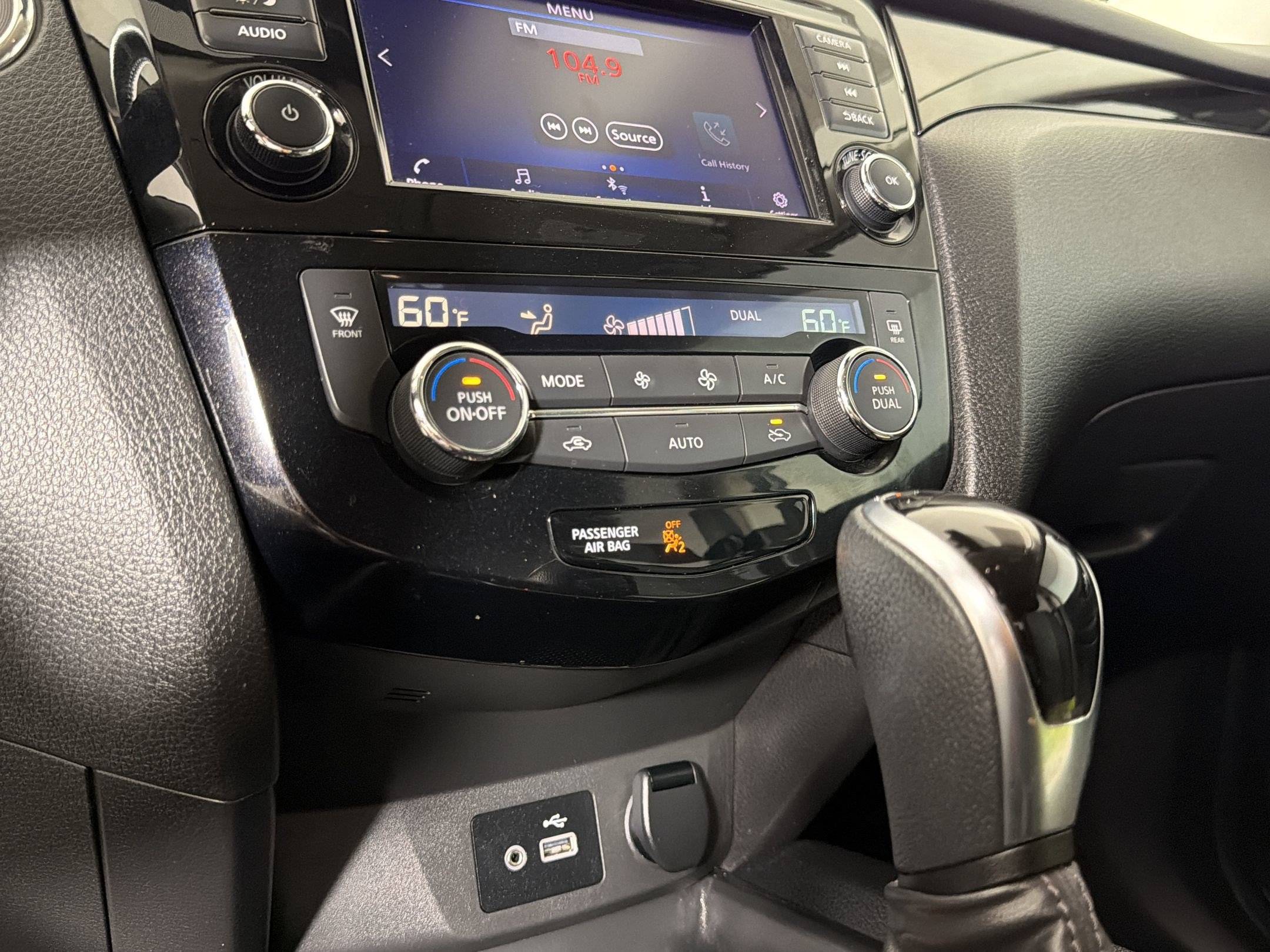 Used 2022 Nissan Rogue Sport SV AWD/4WD image 18