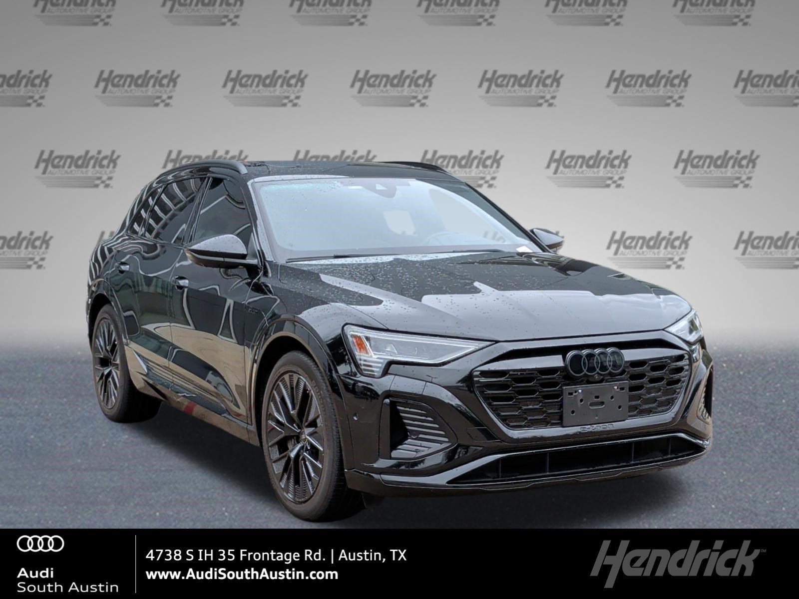 Used 2024 Audi Q8 e-tron Prestige w/ Prestige Package AWD/4WD image 1