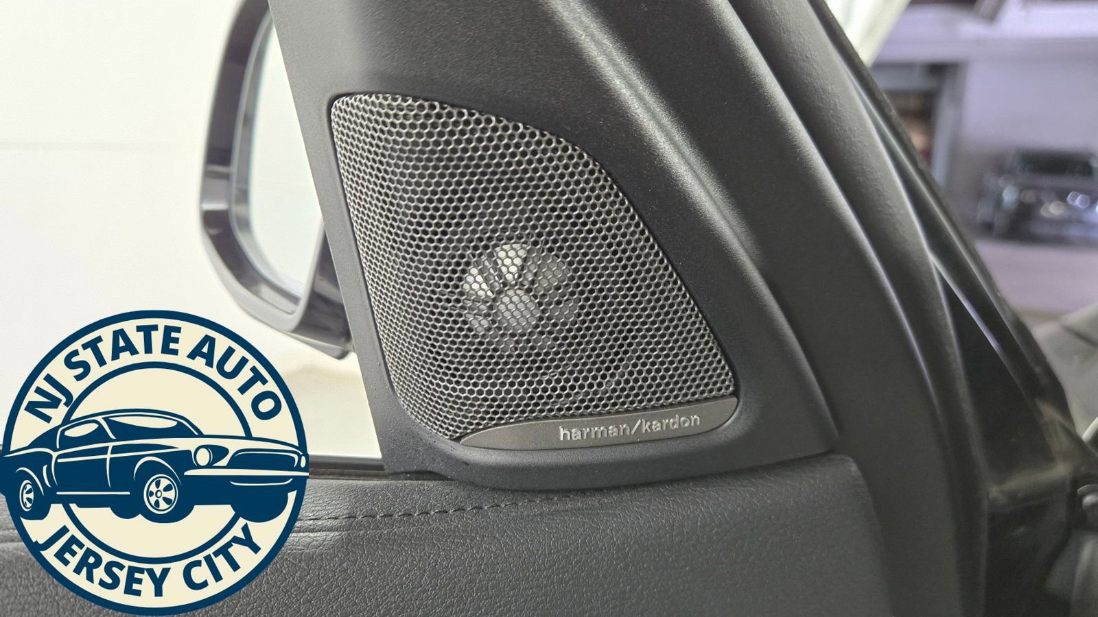 Used 2019 BMW X6 xDrive35i w/ Premium Package image 31