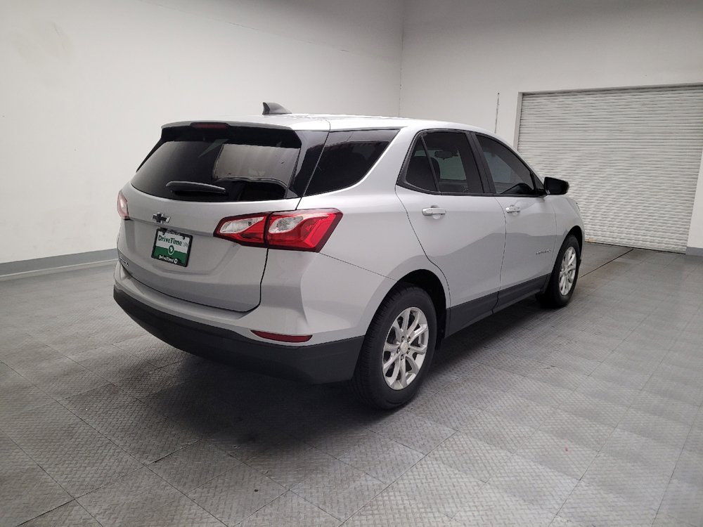 Used 2021 Chevrolet Equinox LS w/ LS Convenience Package FWD image 9