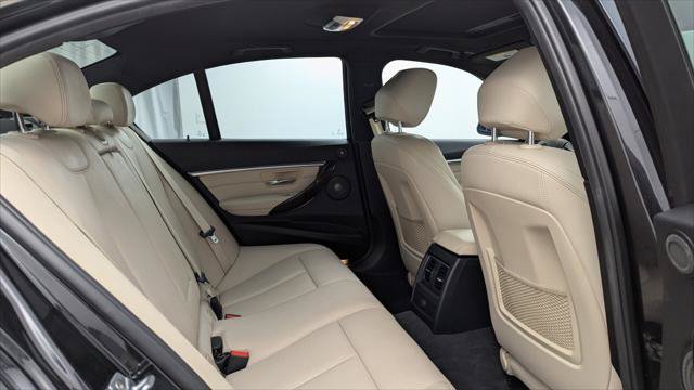 Used 2016 BMW 340i xDrive Sedan AWD/4WD image 19