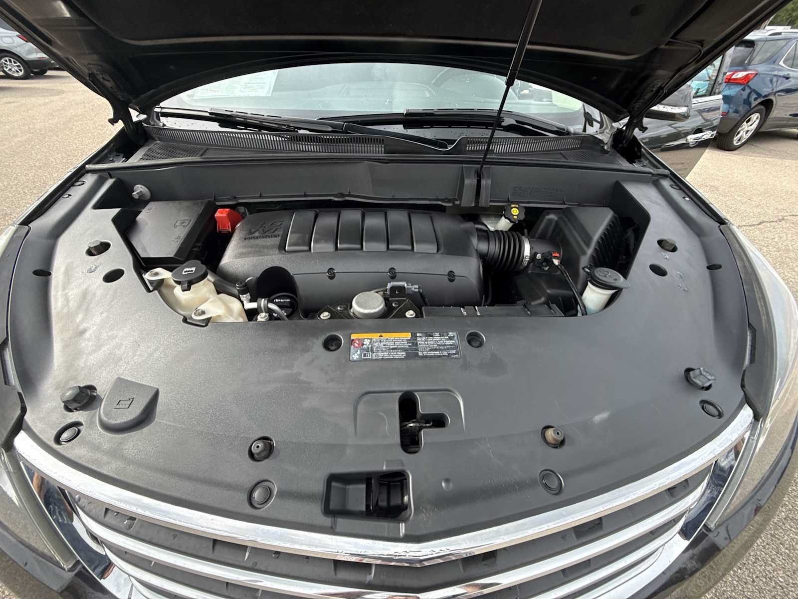 Used 2015 Chevrolet Traverse LT w/ Style and Technology Package FWD image 28