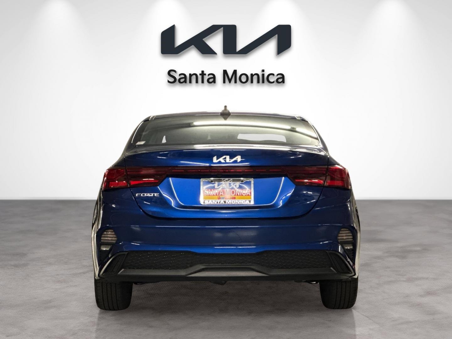 Used 2023 Kia Forte LXS w/ LXS Technology Package image 4