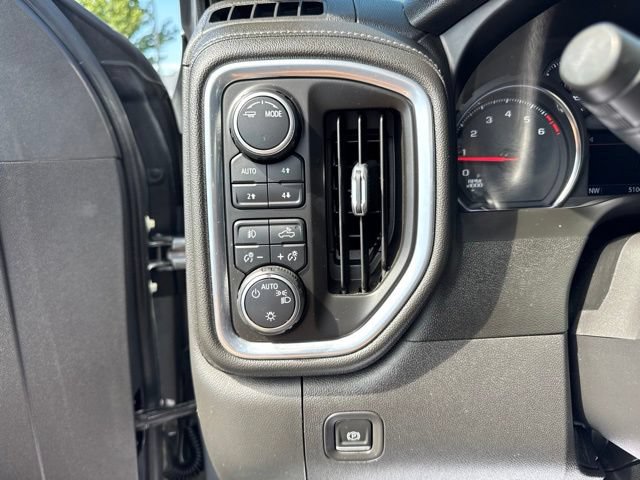 Used 2021 Chevrolet Silverado 1500 LT Trail Boss AWD/4WD image 22