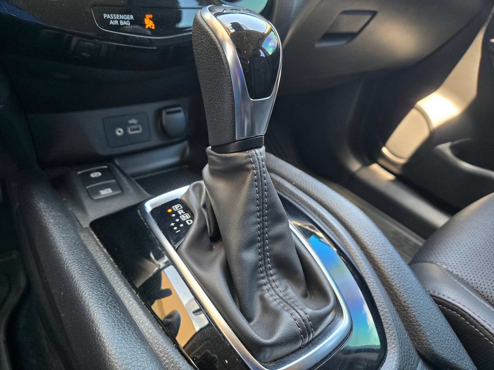 Used 2022 Nissan Rogue Sport SL AWD/4WD image 19