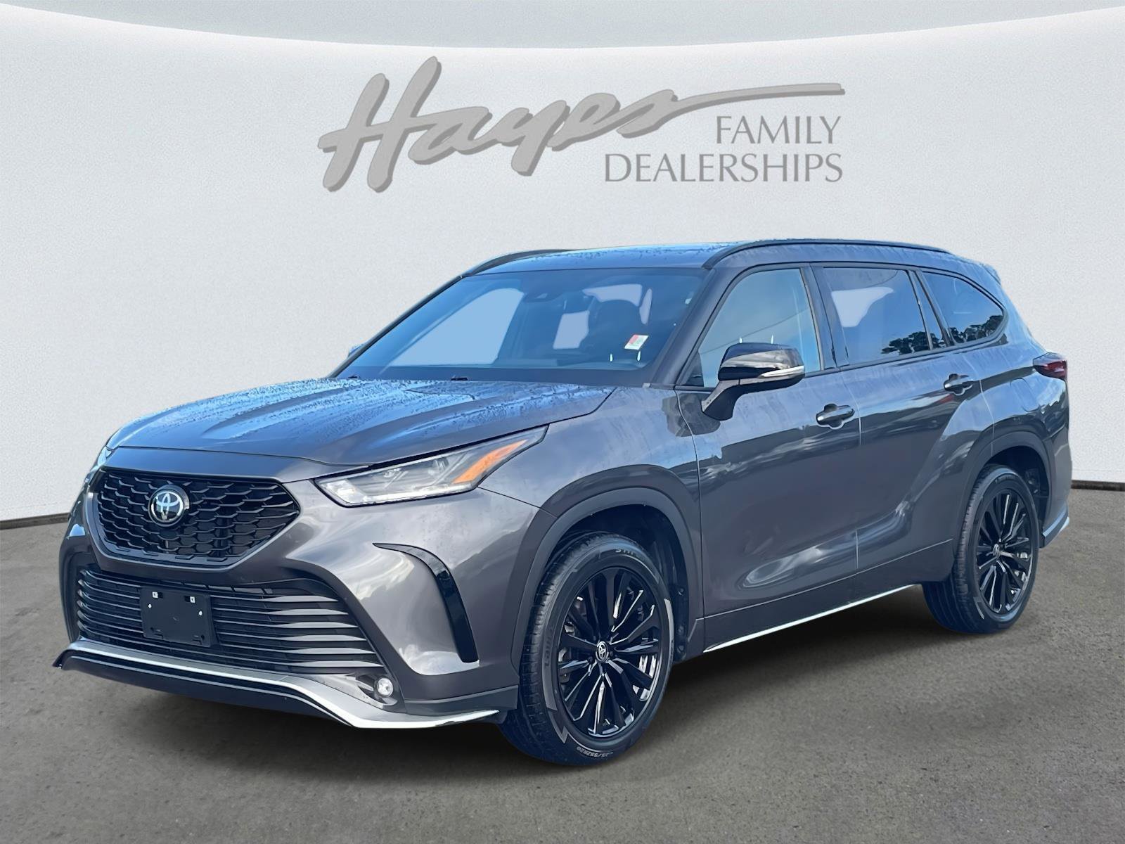 Used 2024 Toyota Highlander Platinum