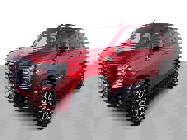 Used 2024 GMC Yukon AT4 w/ Technology Package image 4