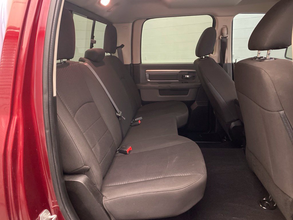 Used 2020 RAM 1500 Classic SLT AWD/4WD image 27