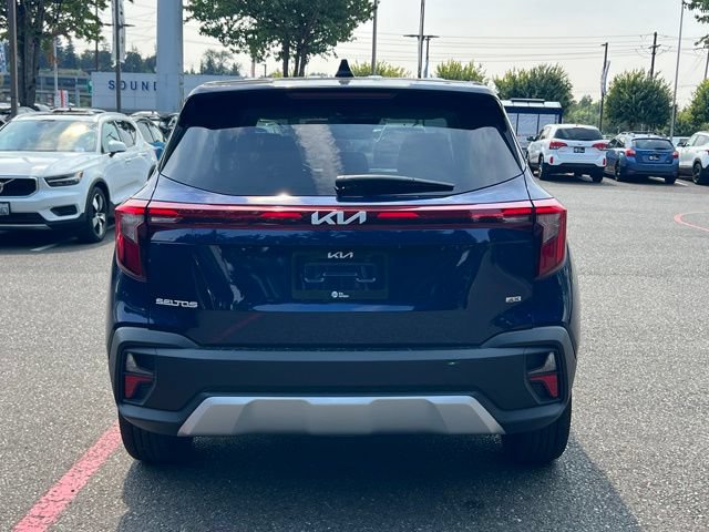 Used 2026 Kia Seltos LX AWD/4WD image 6