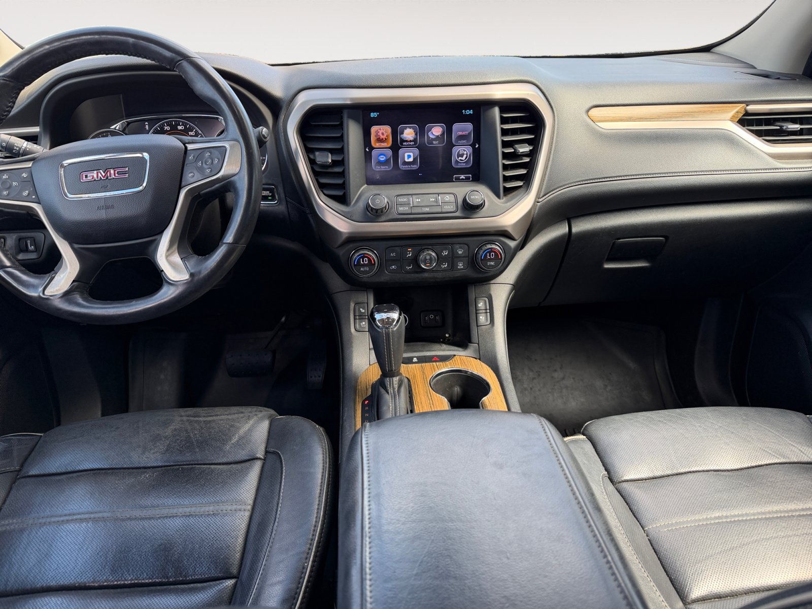 Used 2017 GMC Acadia Denali w/ Technology Package AWD/4WD image 11