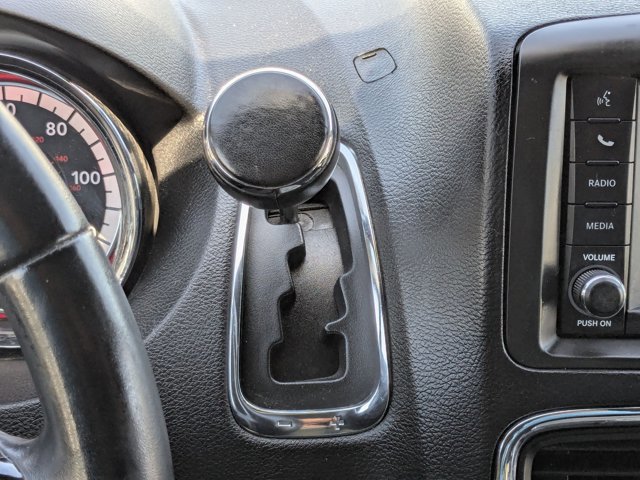 Used 2019 Dodge Grand Caravan SXT FWD image 12