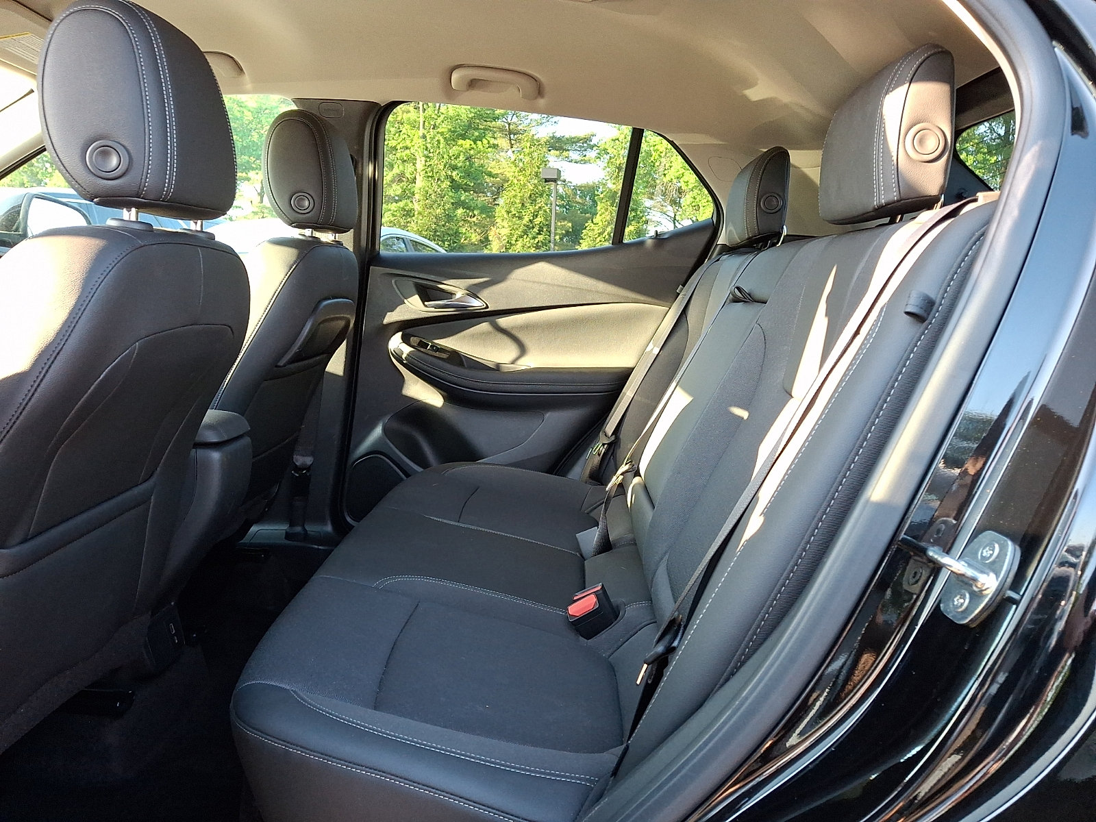 Used 2023 Buick Encore GX Select FWD image 10