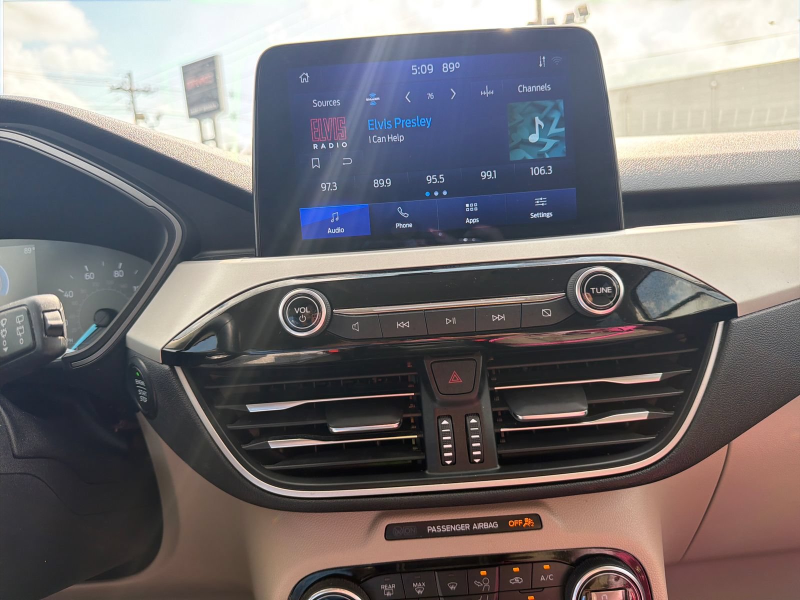 Used 2021 Ford Escape SEL AWD/4WD image 26