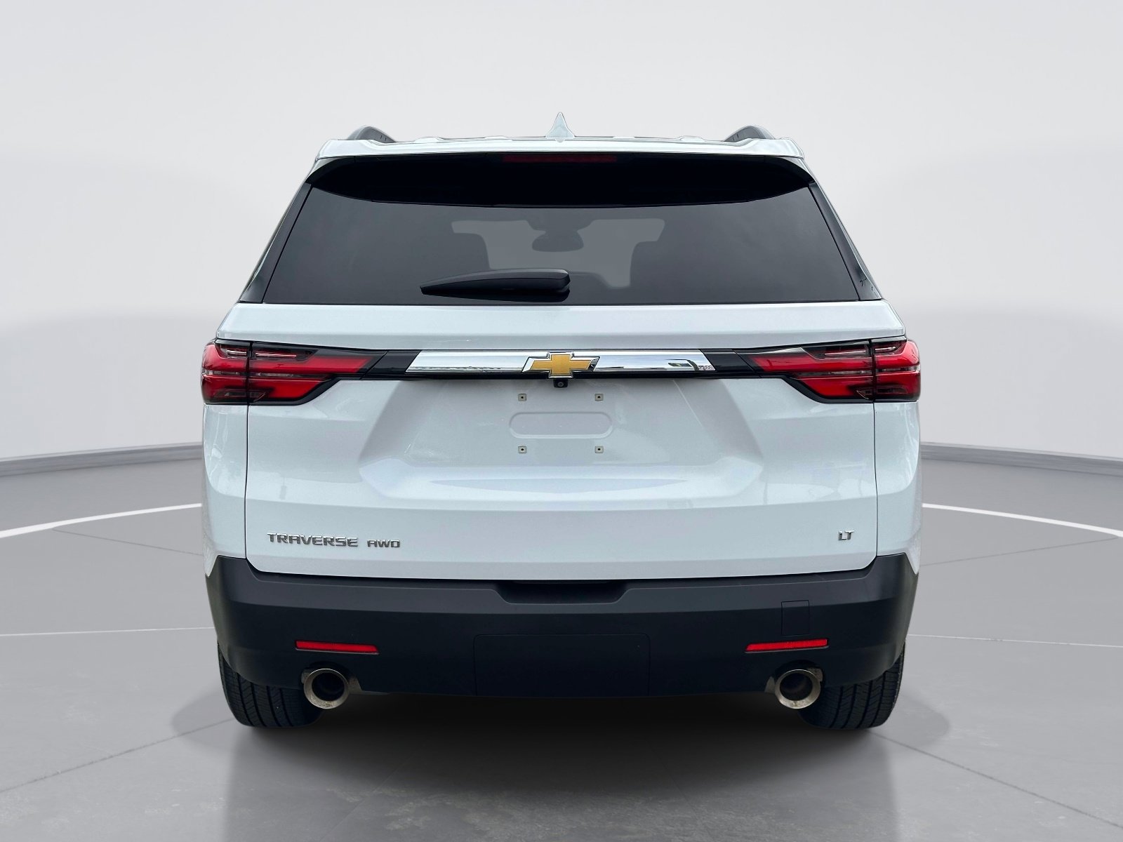 Used 2023 Chevrolet Traverse LT AWD/4WD image 6