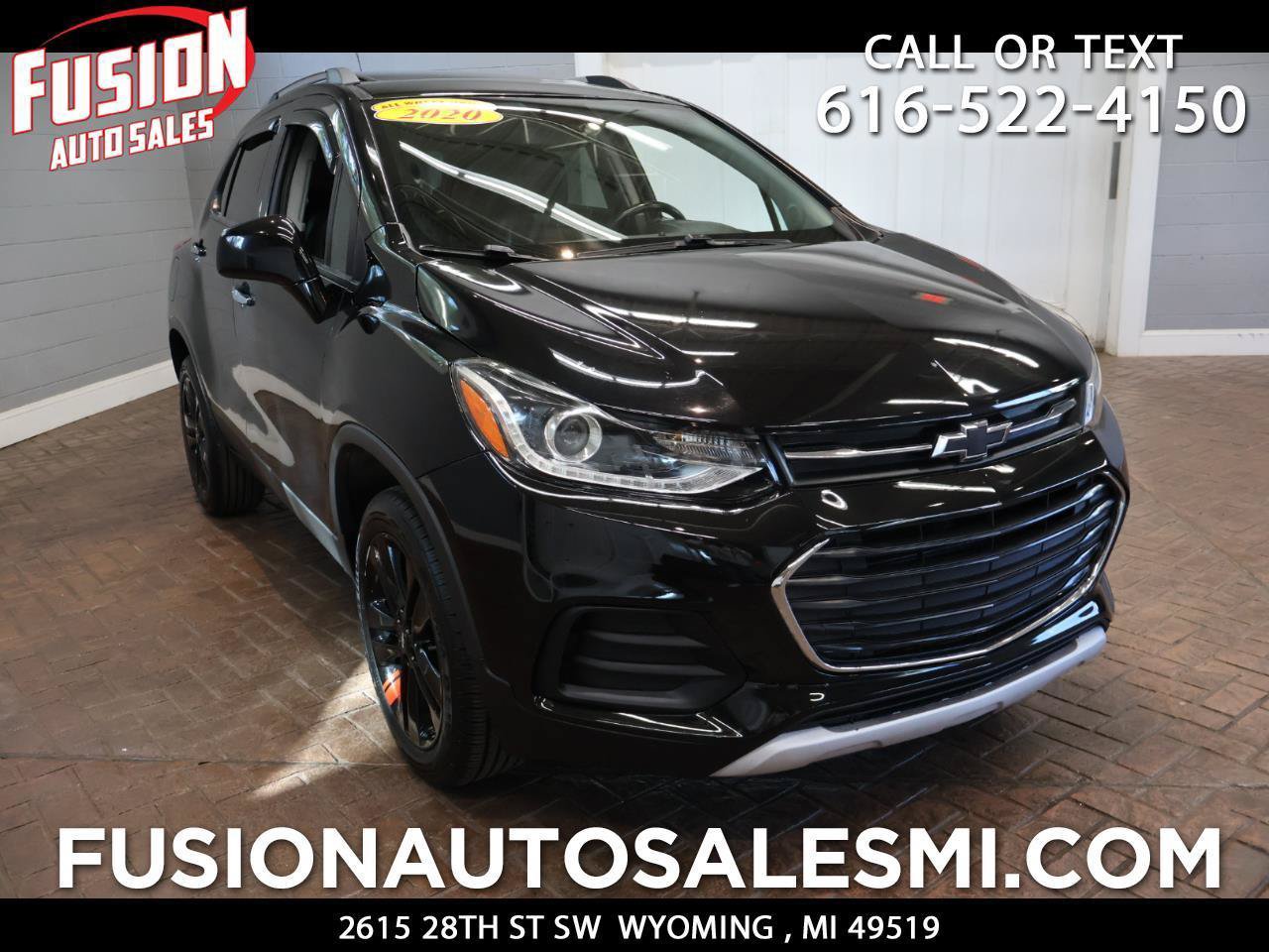Used 2020 Chevrolet Trax LT w/ Sun & Sound Package