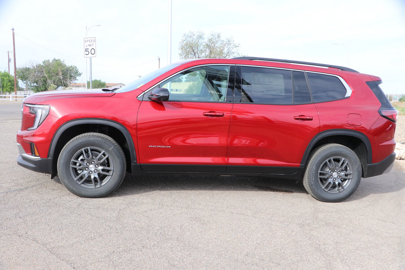 New 2026 GMC Acadia Elevation AWD/4WD image 4