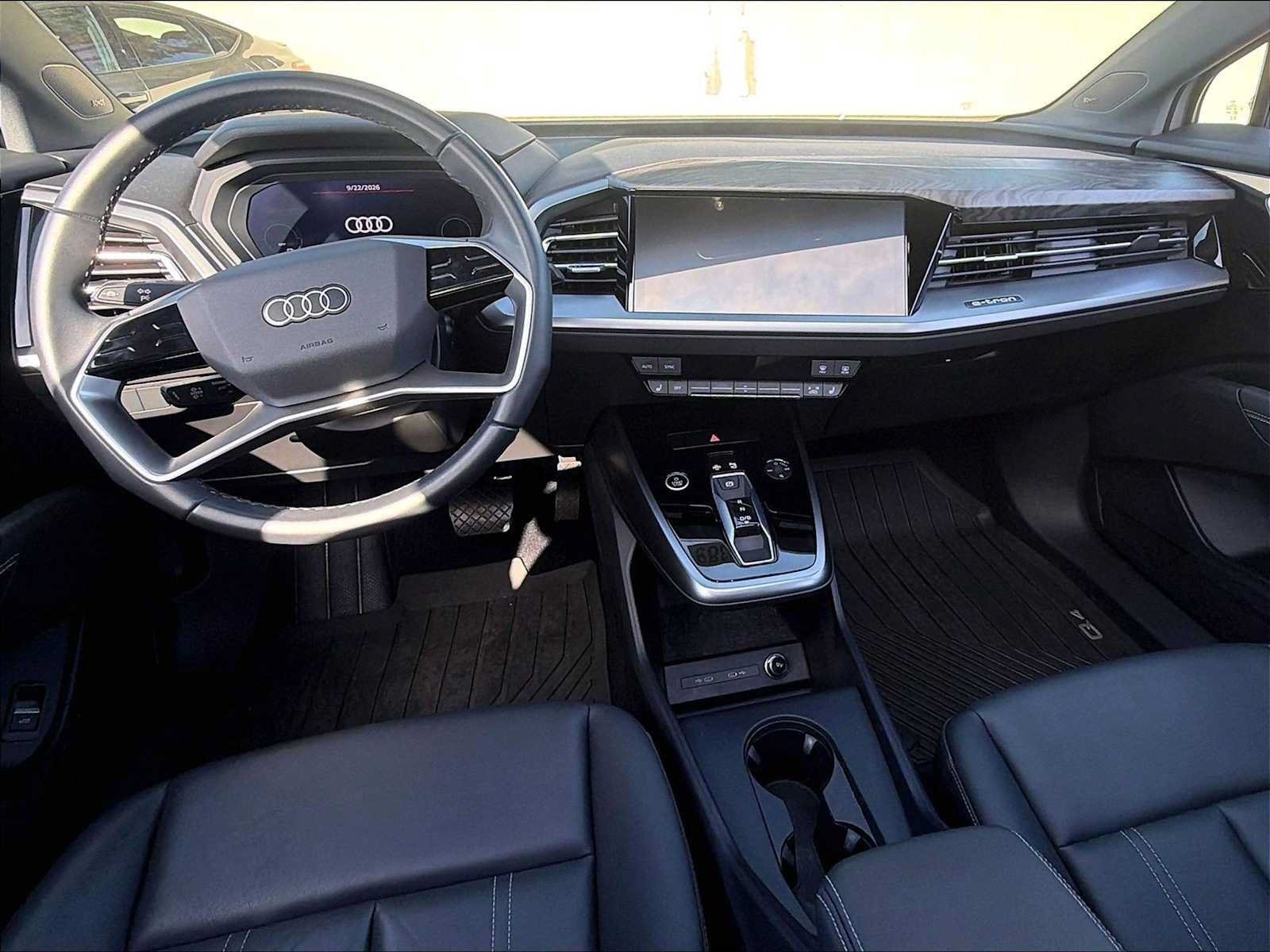 Used 2024 Audi Q4 e-tron Premium Plus w/ Premium Plus AWD/4WD image 17